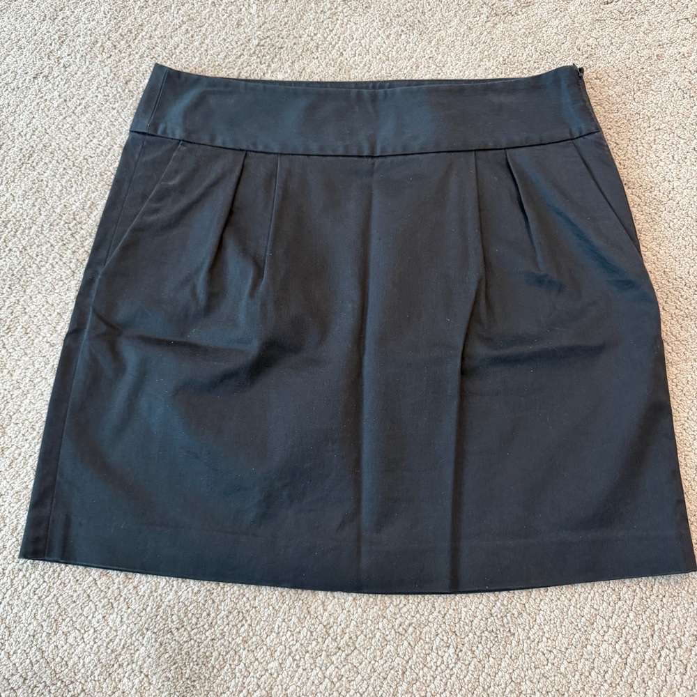 Banana Republic Black Mini Skirt, Size 10